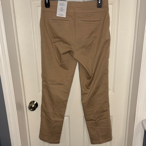 NWT Croft & Barrow Straight Fit Mid Rise Pants - Picture 6 of 7